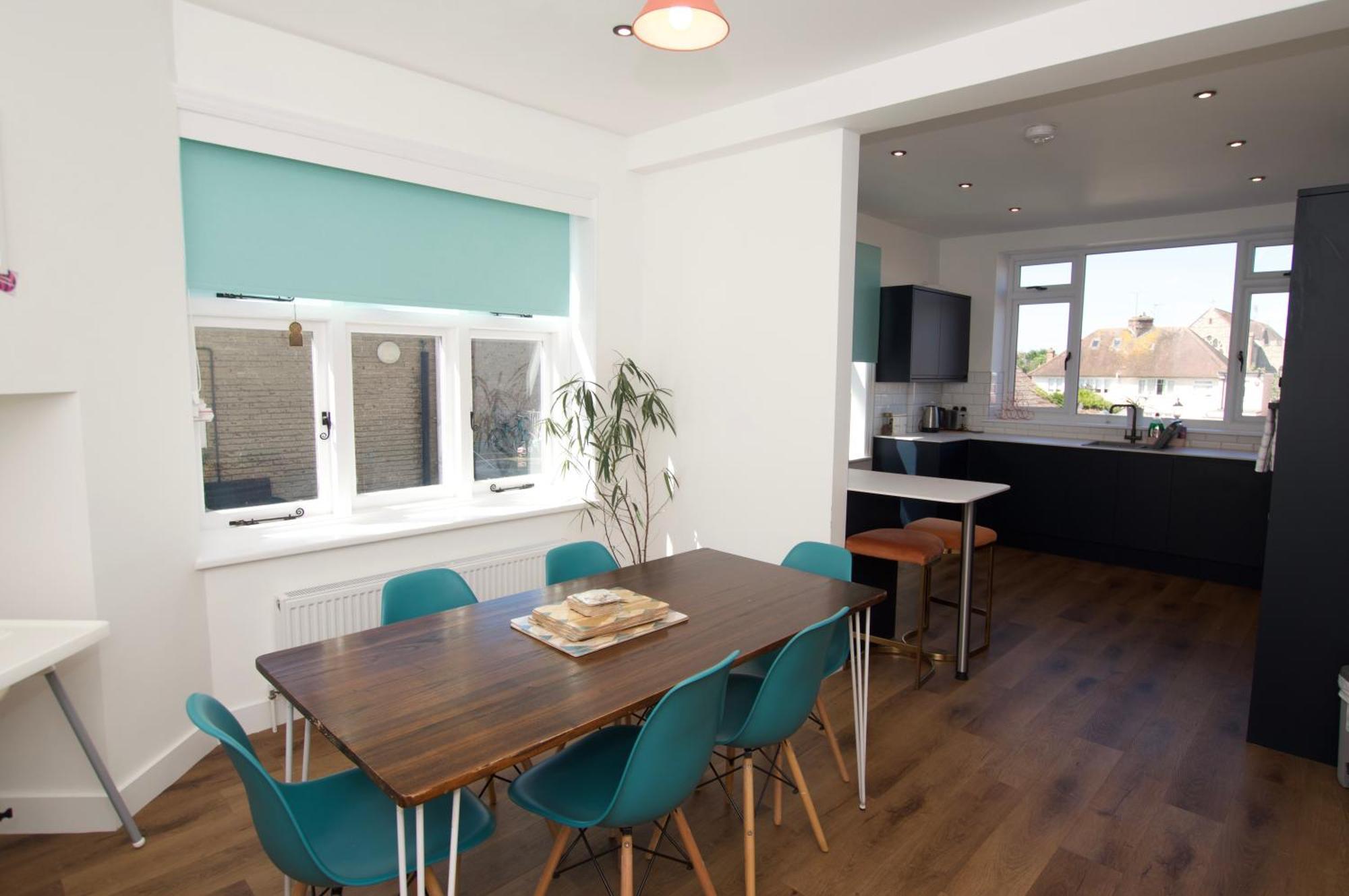 Beautiful Large 3-Bed Coastal Flat With Parking. Leilighet Frinton-on-Sea Eksteriør bilde